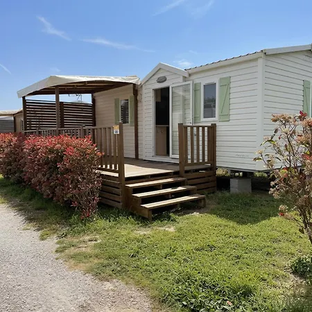 Camping Mobilhome Reflet Du Sud - Avec Piscine *